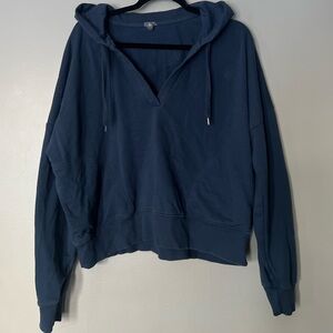 CALIA by Carrie Underwood V-Neck Navy Sweatshirt